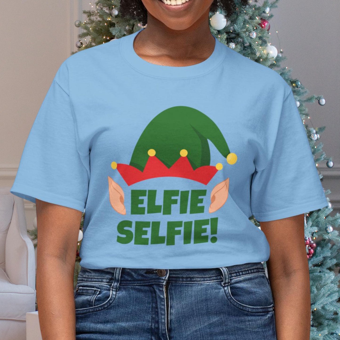 Festive "Elfie Selfie!" Unisex Christmas Tee | Capture the Holiday Spirit